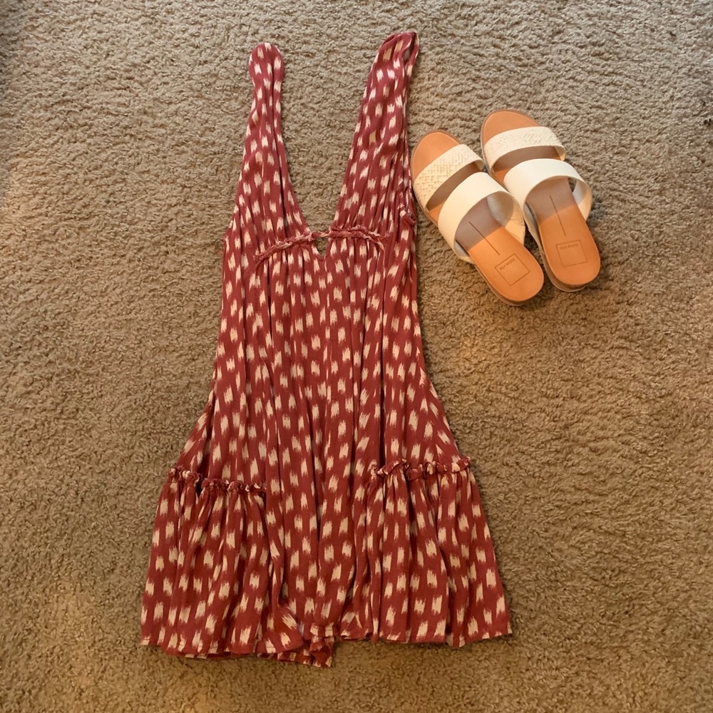 pink dress